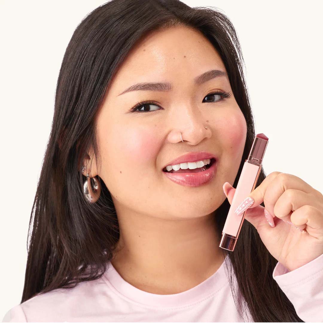 Glowhervital Lip-Plumping Glossy Lip Balm