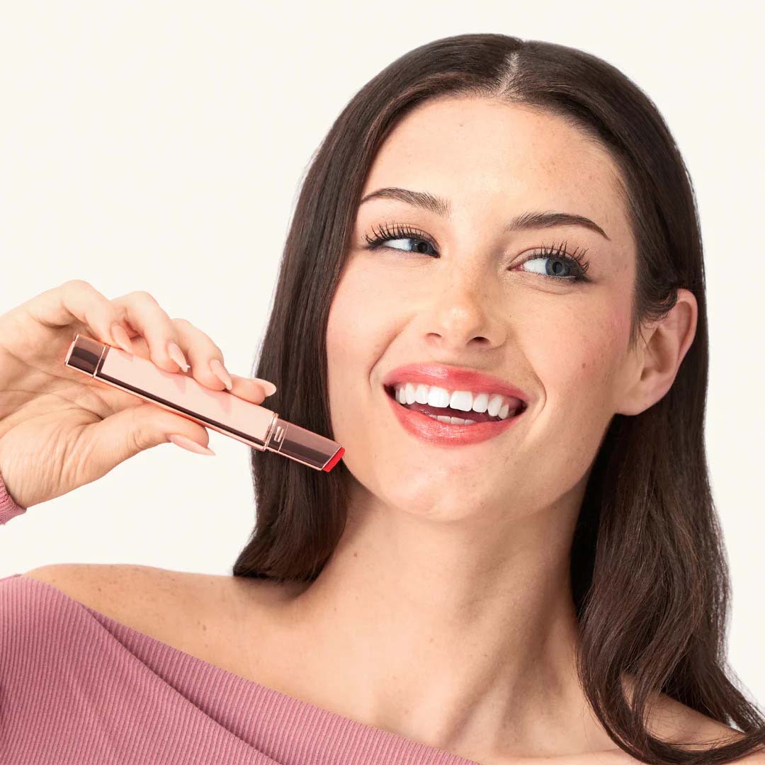 Glowhervital Lip-Plumping Glossy Lip Balm
